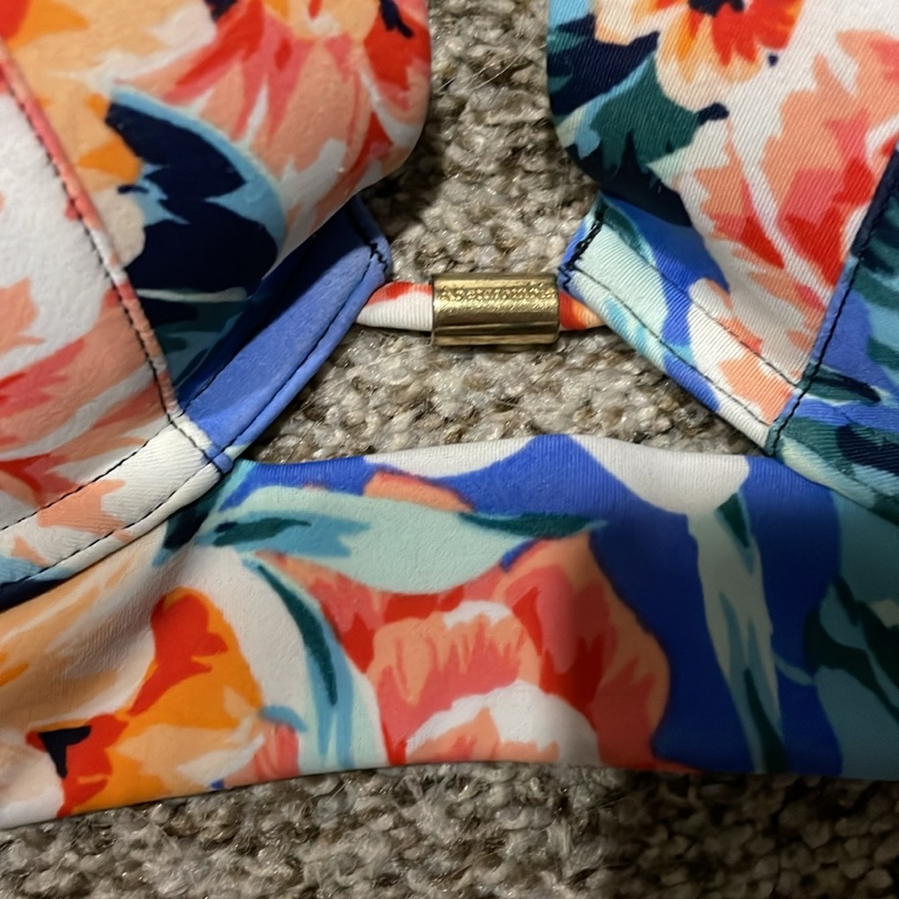 Abercrombie push up bikini top - Picture 3 of 5